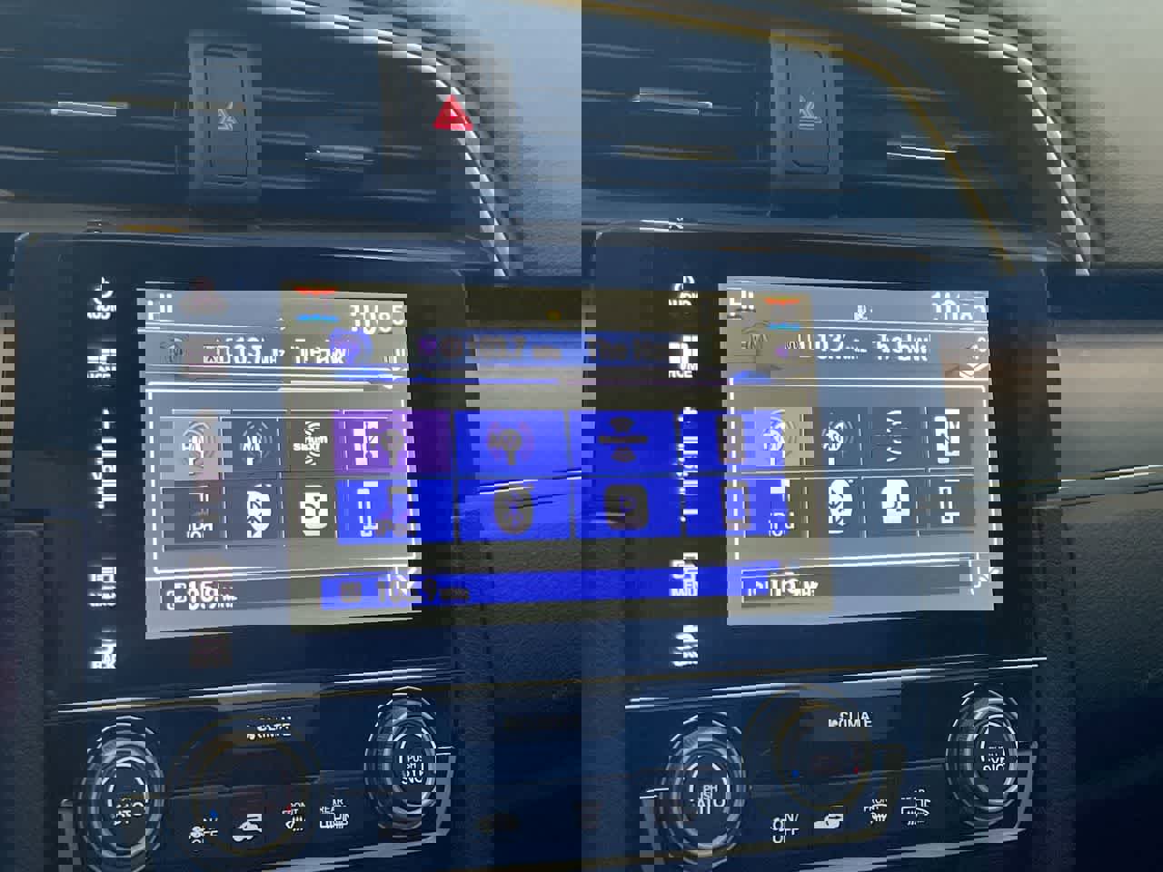 Used 2017 Honda Civic EX-T image 16