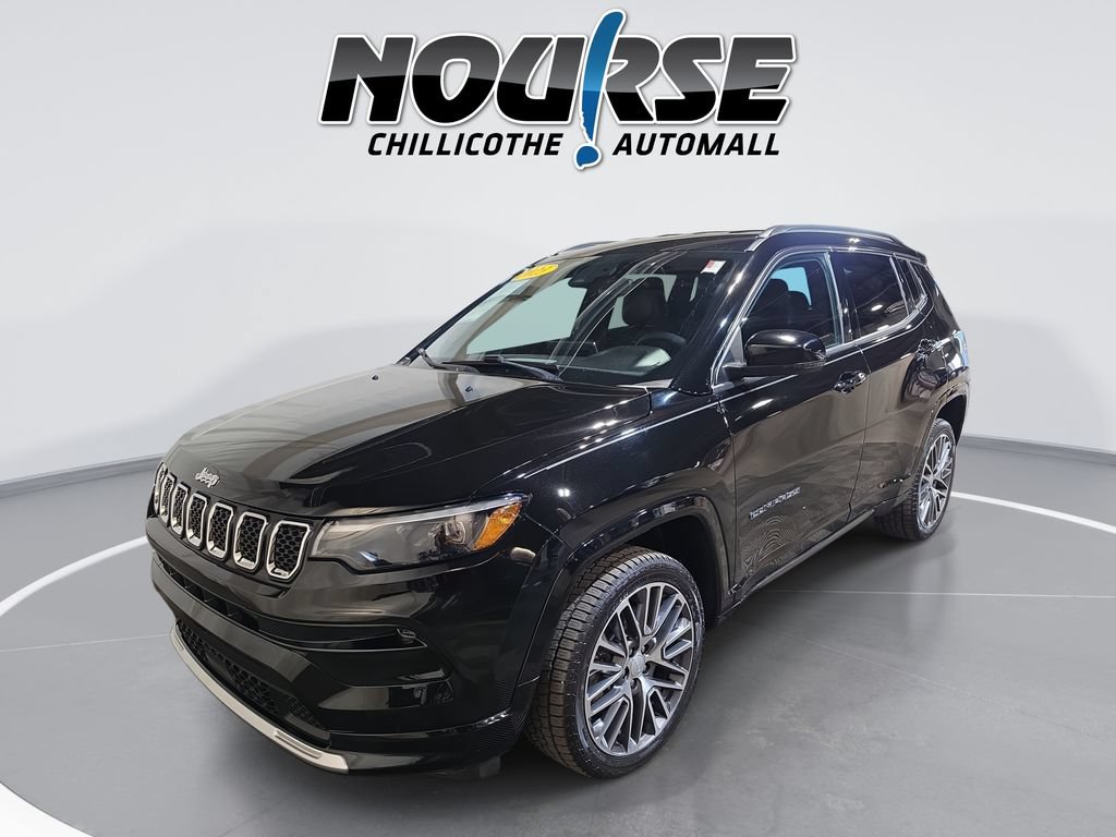 Used 2023 Jeep Compass Limited w/ Elite Group AWD/4WD image 1