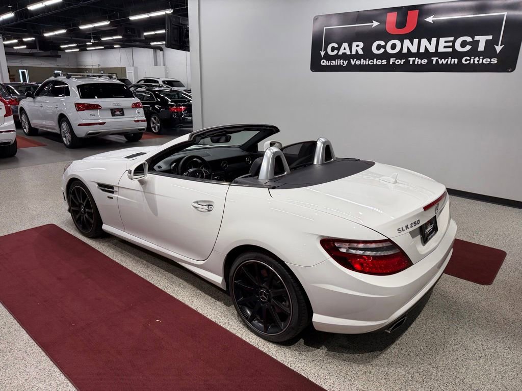 Used 2014 Mercedes-Benz SLK 250 image 13