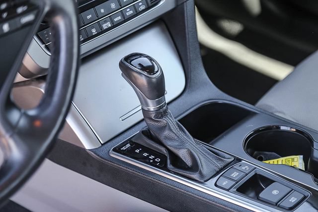 Used 2016 Hyundai Sonata Limited FWD image 22