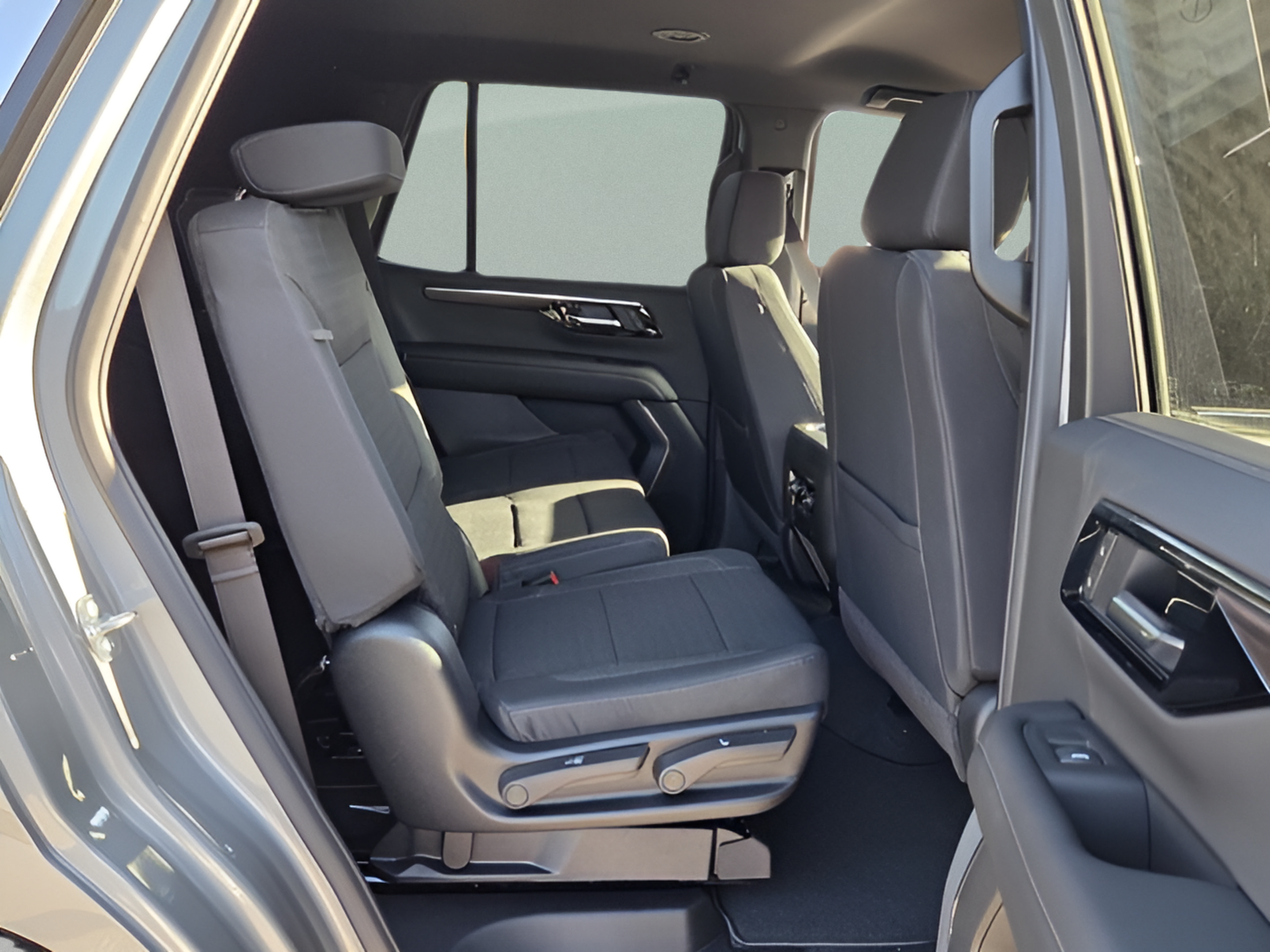 New 2026 Chevrolet Tahoe LS w/ LPO, Dark Essentials Package RWD image 14