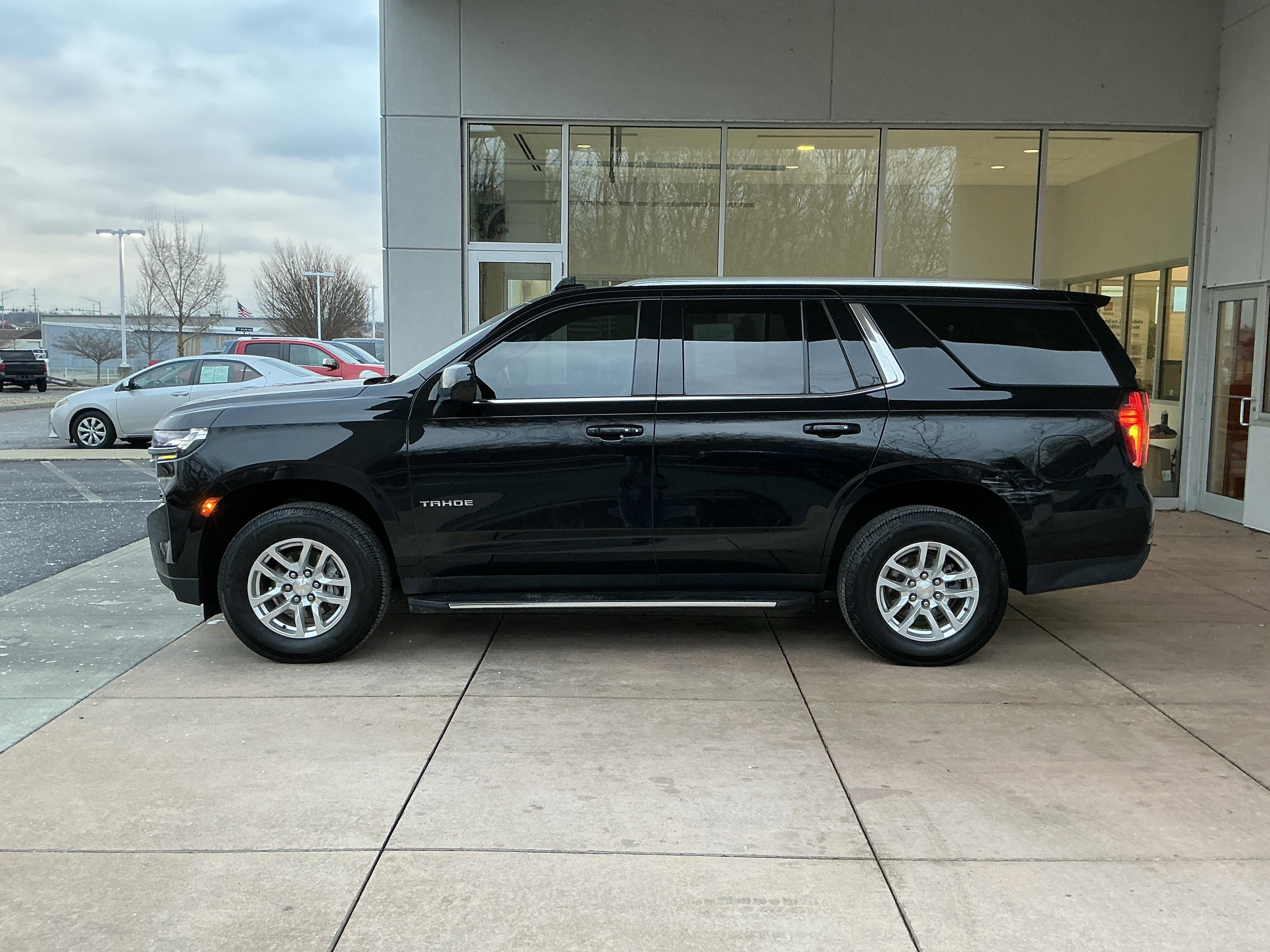 Used 2021 Chevrolet Tahoe LT image 19