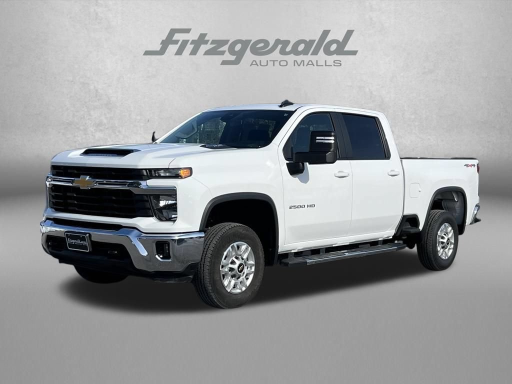 Used 2025 Chevrolet Silverado 2500 LT w/ Convenience Package AWD/4WD image 2