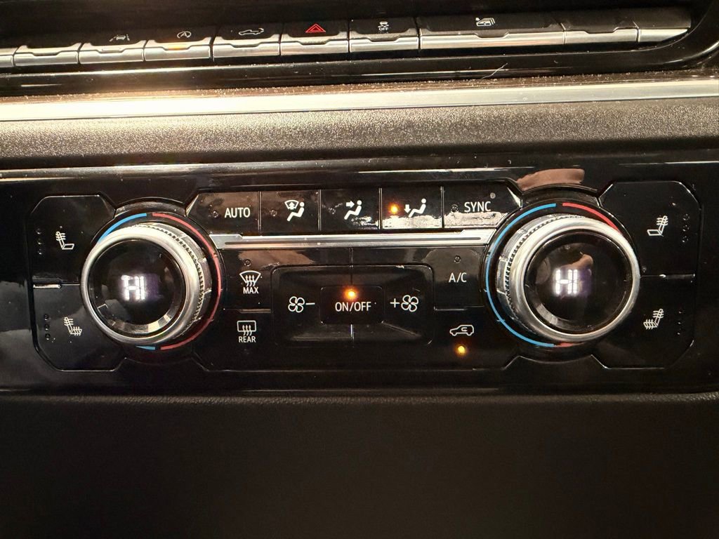 Used 2022 GMC Sierra 1500 Elevation image 39