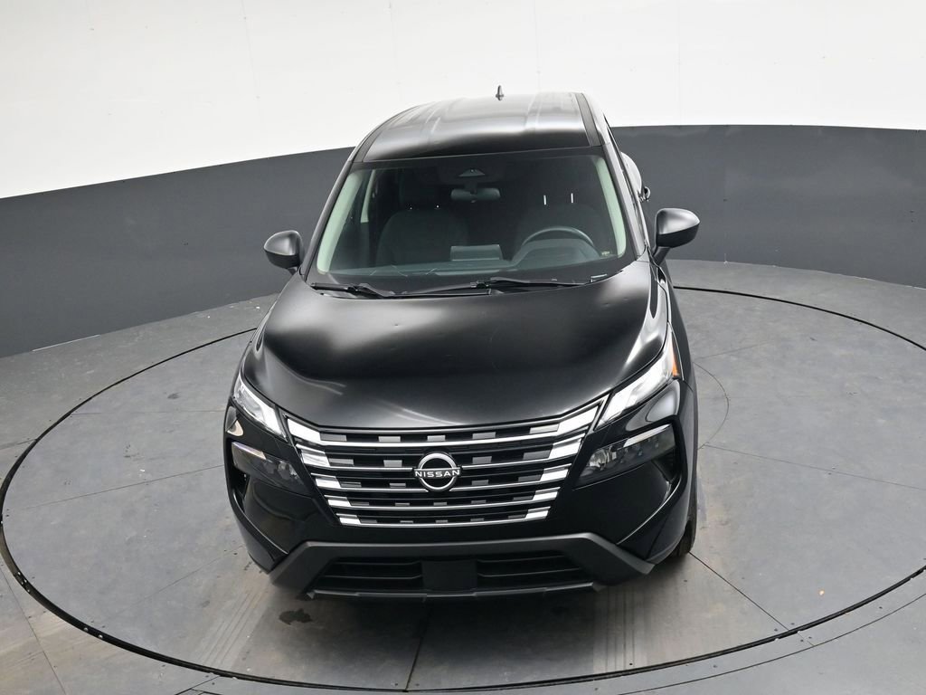 Used 2024 Nissan Rogue S image 32