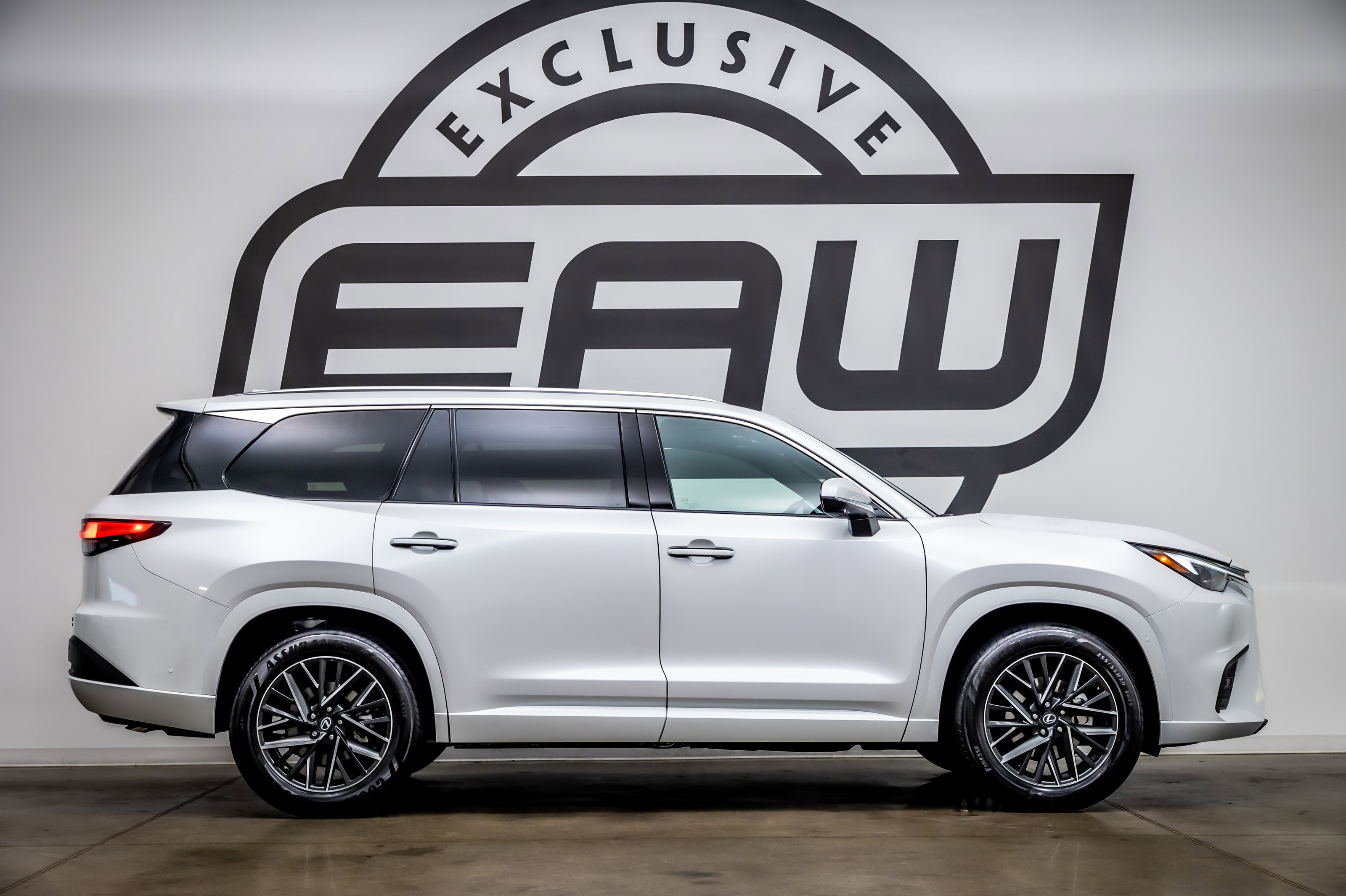 Used 2026 Lexus TX 350 AWD w/ Technology Package image 8