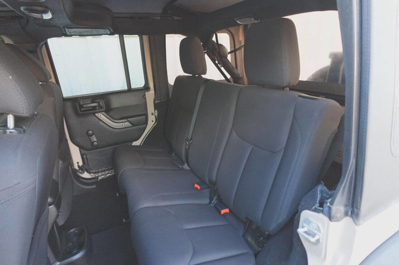 Used 2016 Jeep Wrangler Unlimited Sport w/ Trailer Tow Group image 23