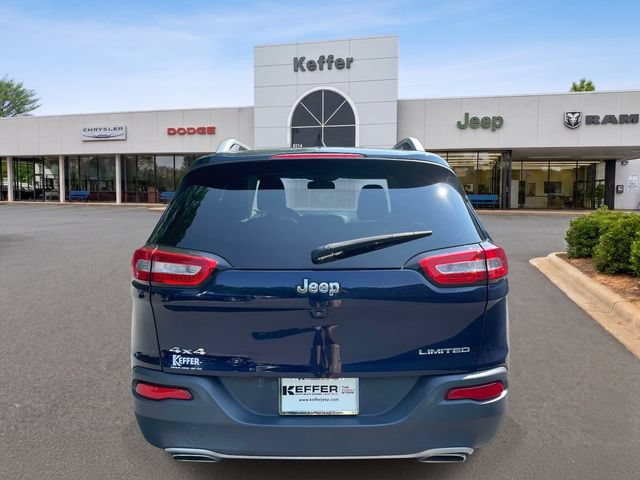 Used 2016 Jeep Cherokee Limited AWD/4WD image 5