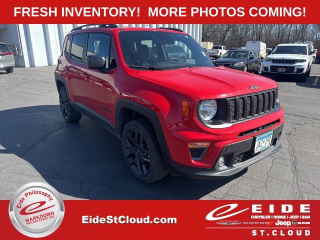 Used 2021 Jeep Renegade Latitude image 1