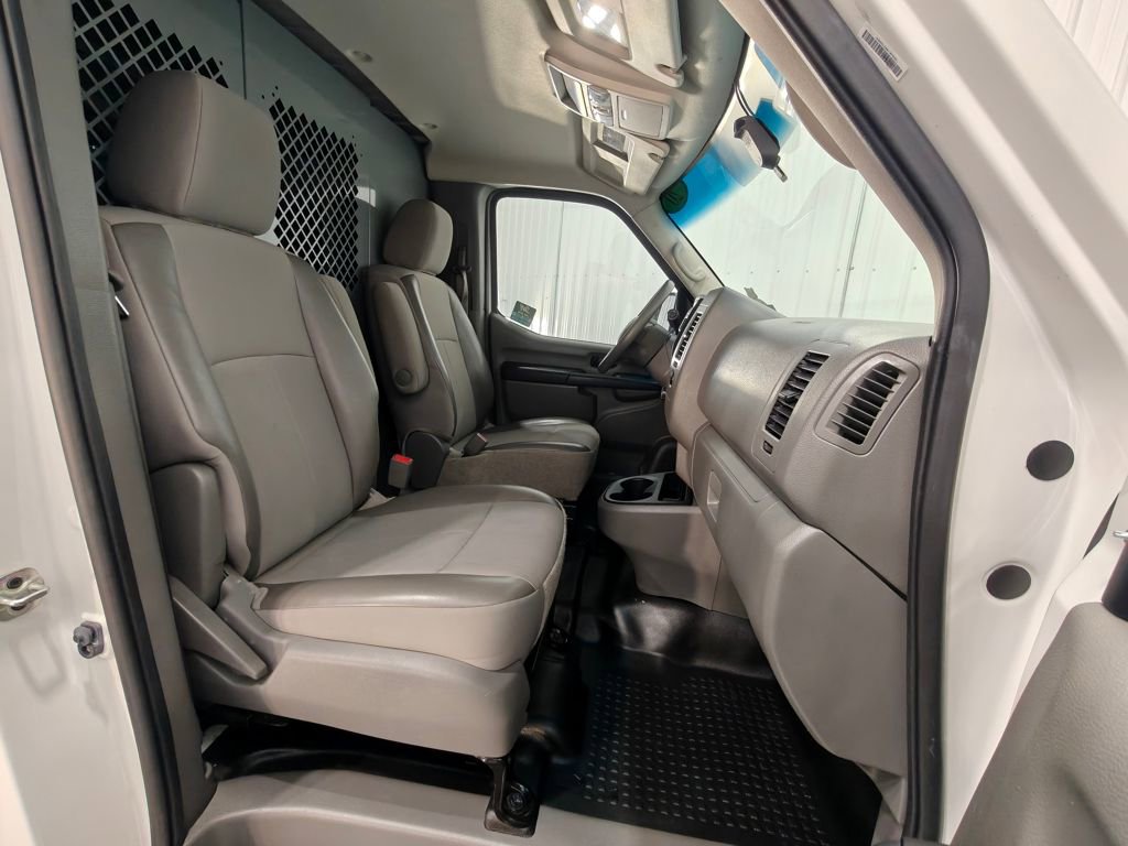 Used 2020 Nissan NV 2500 S RWD image 29