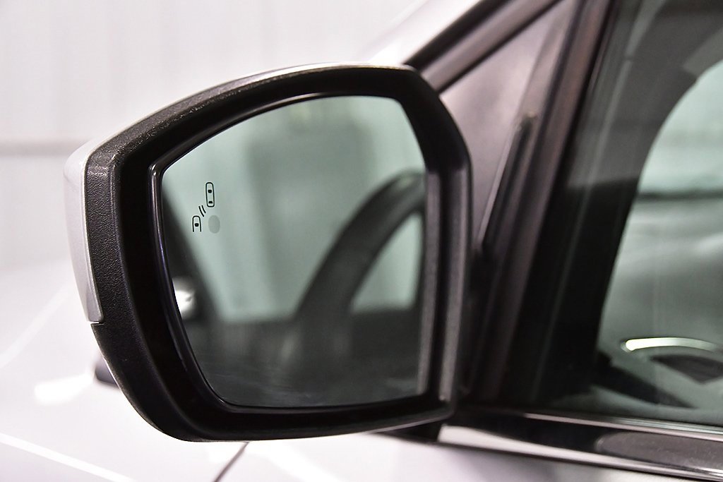 Used 2018 Ford Escape SEL w/ Ford Safe & Smart Package image 13