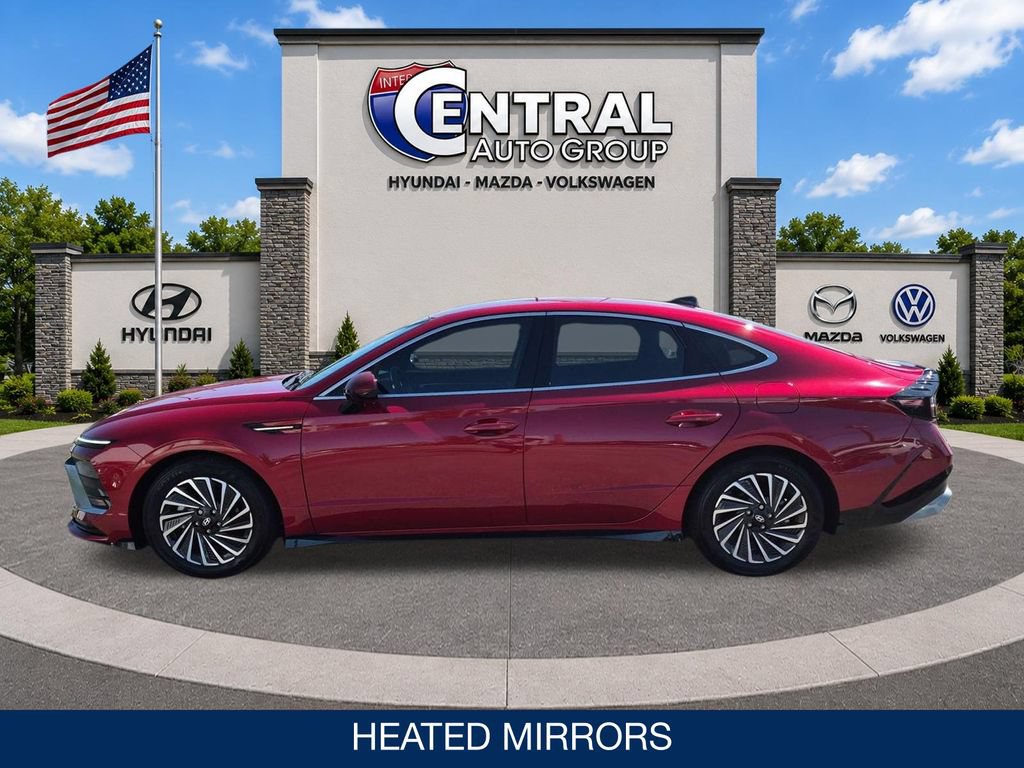 Certified 2024 Hyundai Sonata SEL FWD image 5