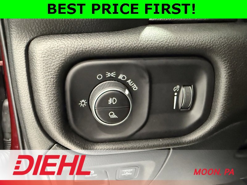 New 2026 RAM 1500 Classic Warlock image 22