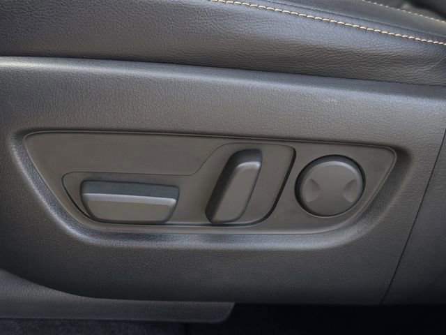 Used 2025 MAZDA CX-90 3.3 Turbo w/ Premium Plus Pkg image 31