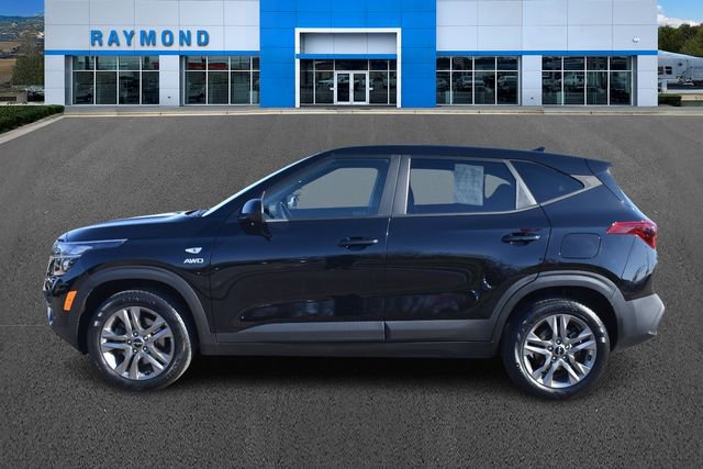 Used 2023 Kia Seltos LX image 6