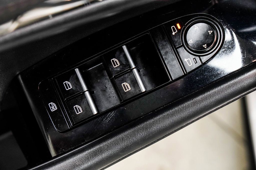 Used 2022 MAZDA MAZDA3 s image 44