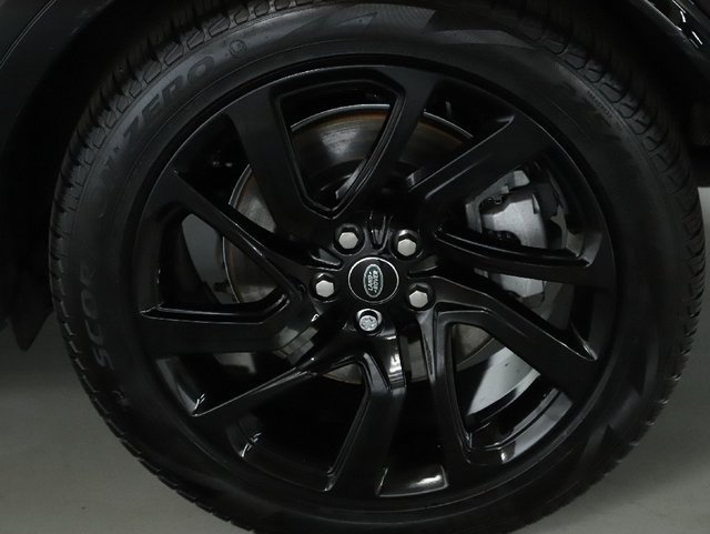 Used 2024 Land Rover Discovery Dynamic SE image 38