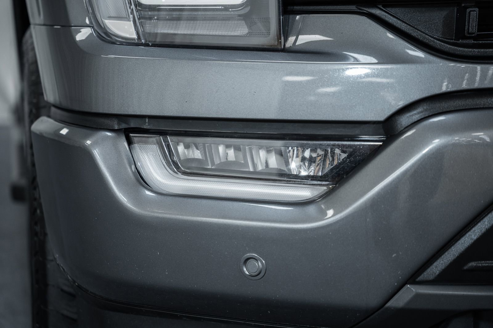 Certified 2023 Ford F150 Lariat w/ Equipment Group 502A High image 15