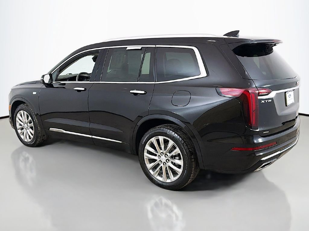 Used 2024 Cadillac XT6 Premium Luxury w/ Technology Package image 14