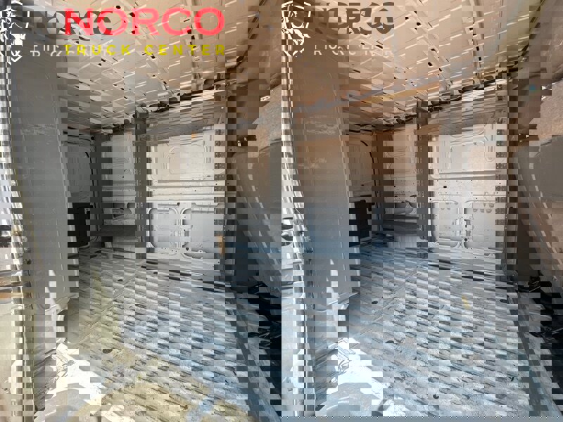 Used 2019 Nissan NV 1500 S image 2