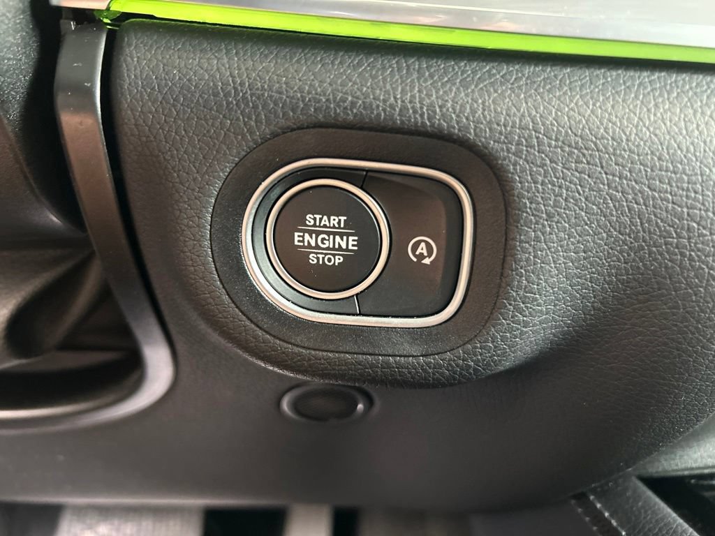 Used 2025 Mercedes-Benz GLE 350 4MATIC image 51