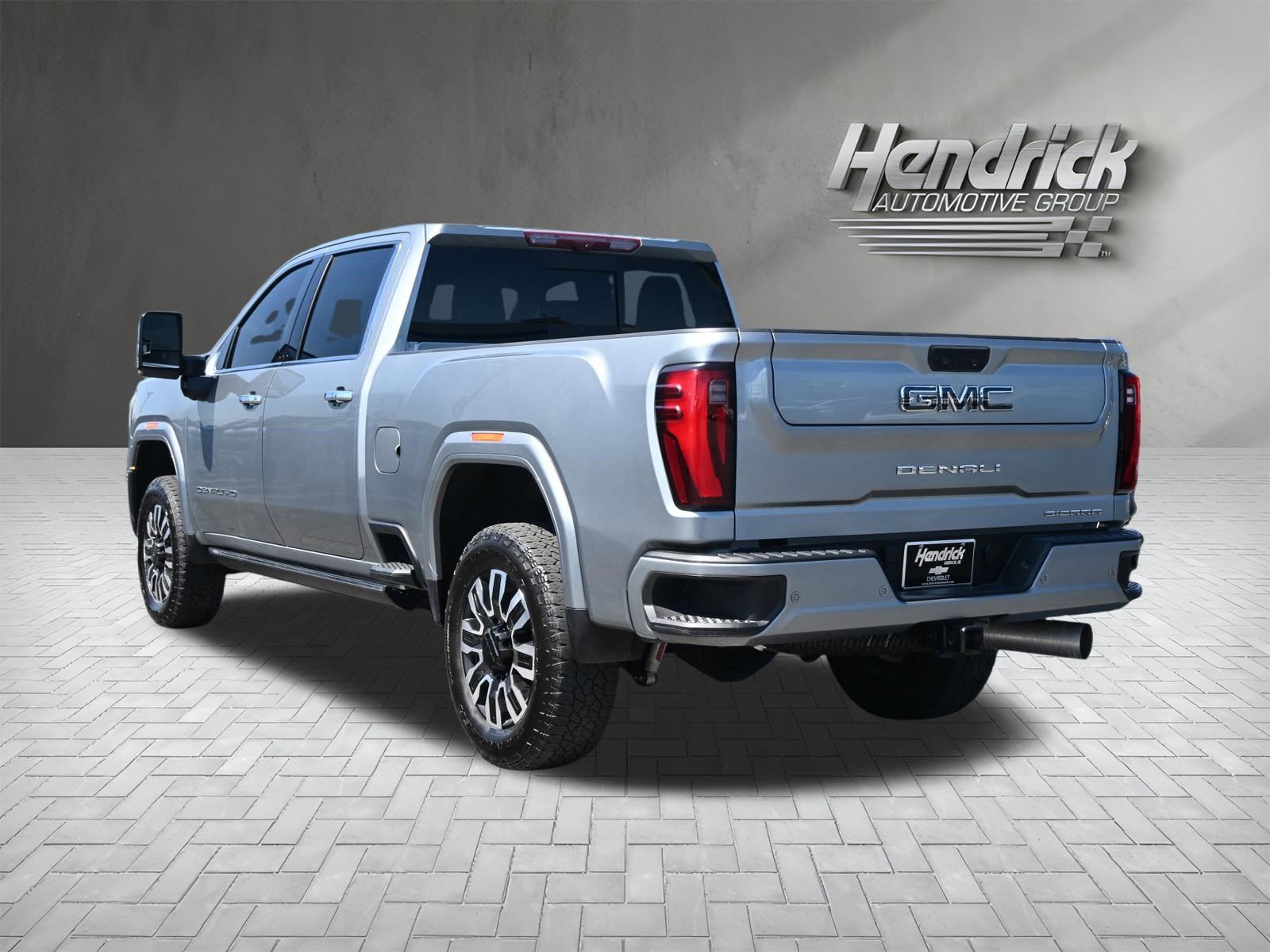Used 2024 GMC Sierra 2500 Denali Ultimate AWD/4WD image 10