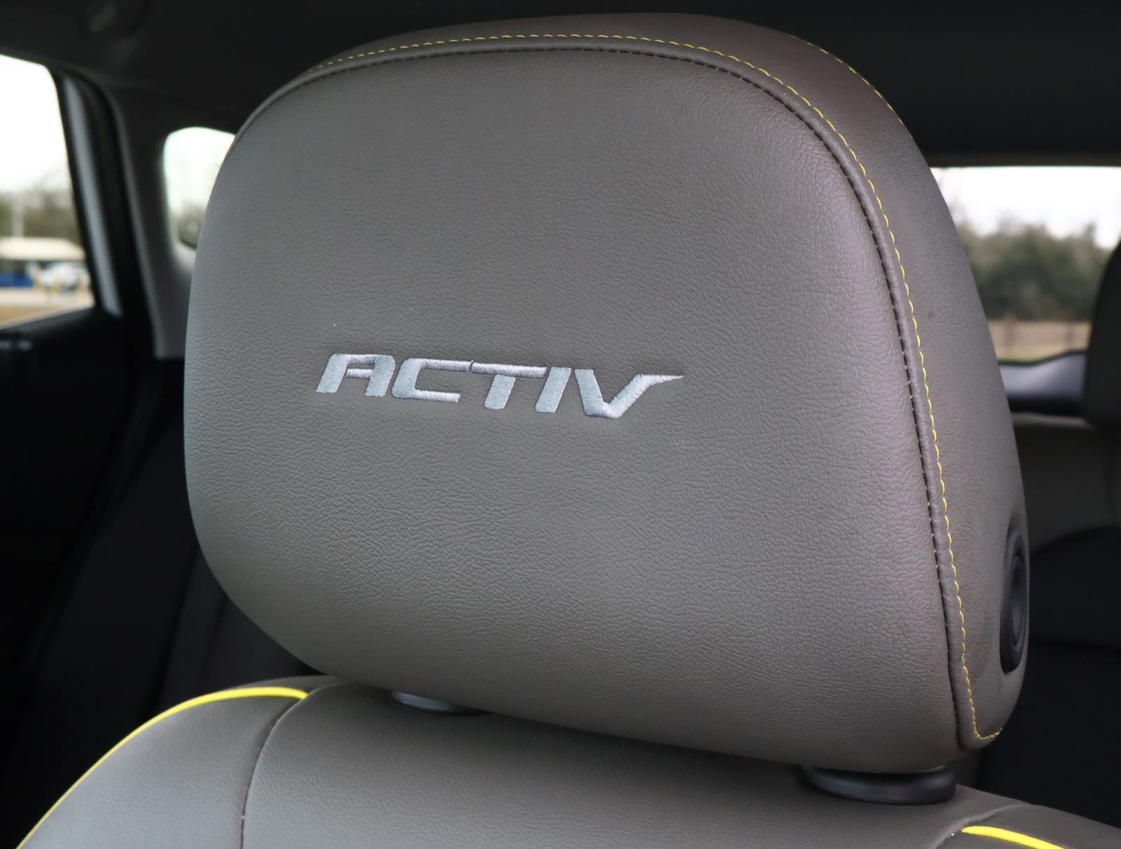 Used 2025 Chevrolet Trax ACTIV image 15