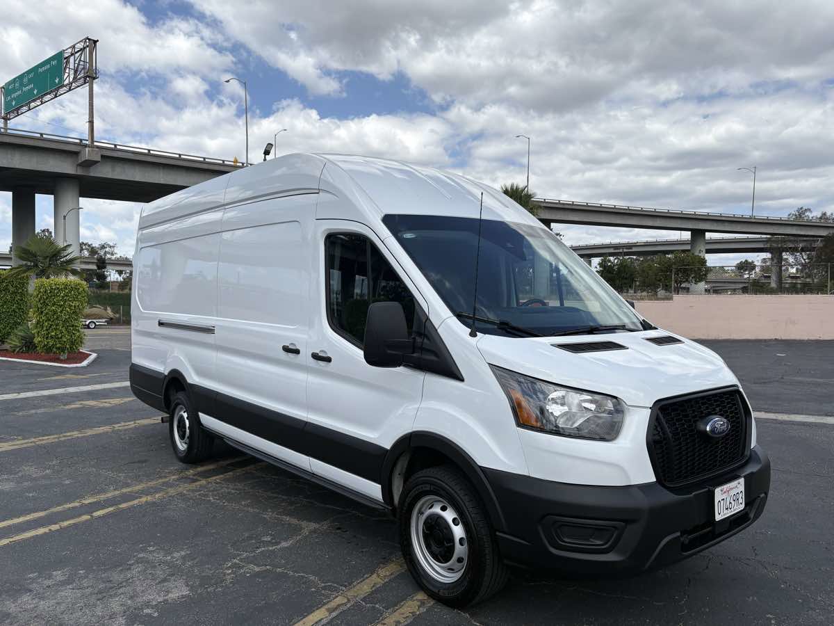 Used 2023 Ford Transit 250 148 High Roof Extended w/ Load Area Protection Package RWD image 35