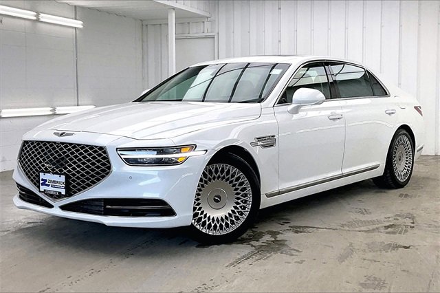 Used 2021 Genesis G90 3.3T Premium image 2