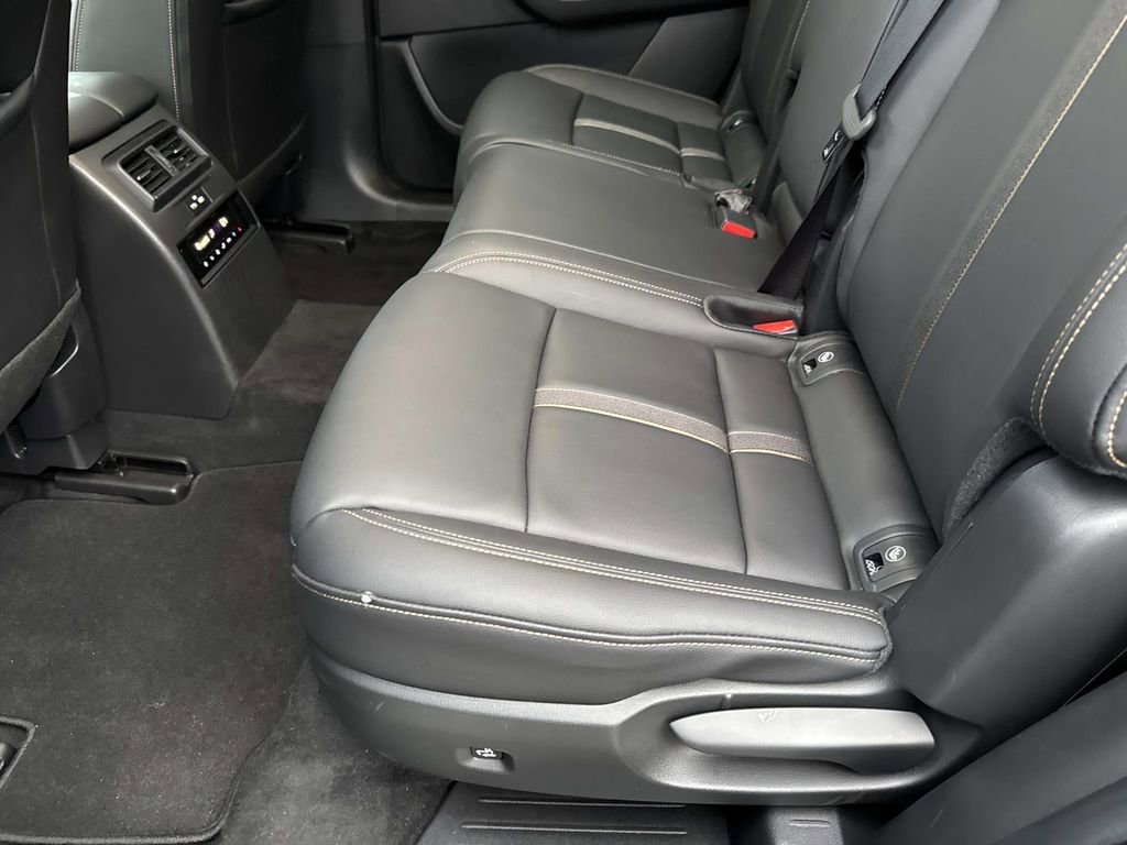 Certified 2025 MAZDA CX-90 3.3 Turbo w/ Select Package image 20