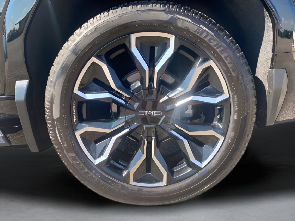 Used 2025 GMC Sierra EV Denali AWD/4WD image 36