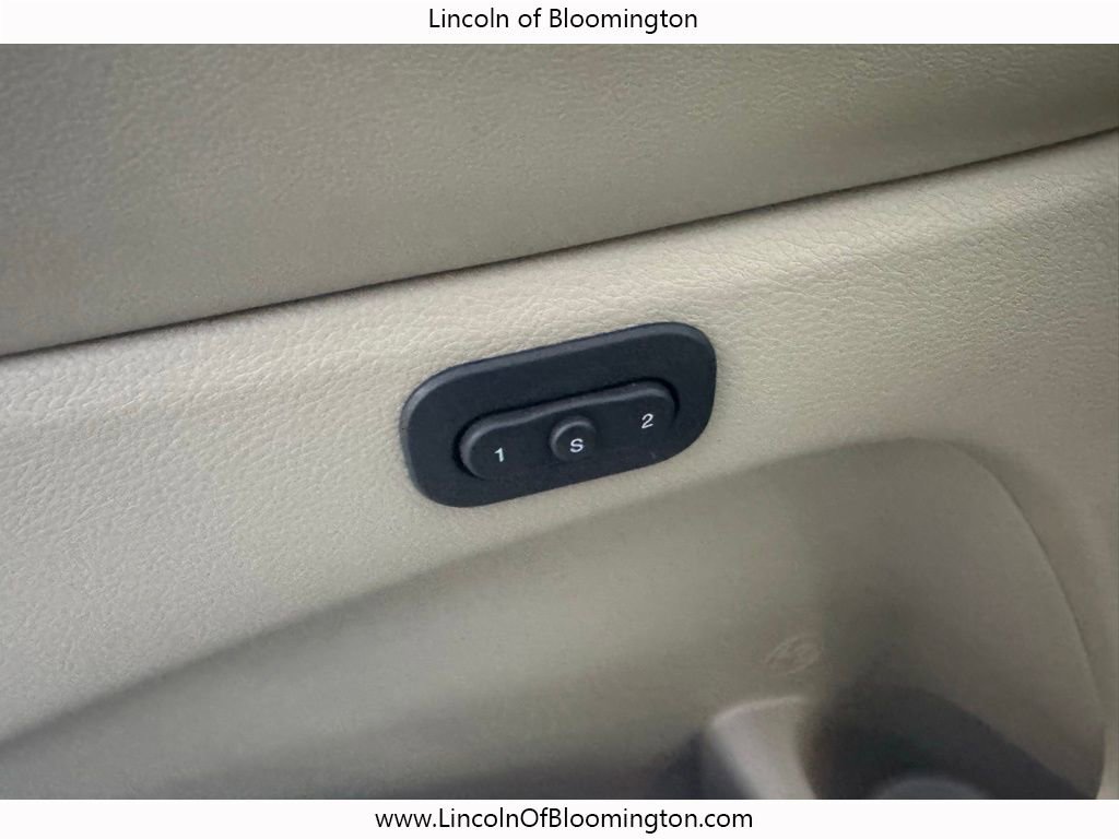 Used 2021 Jeep Grand Cherokee Limited w/ Trailer Tow Group IV image 34