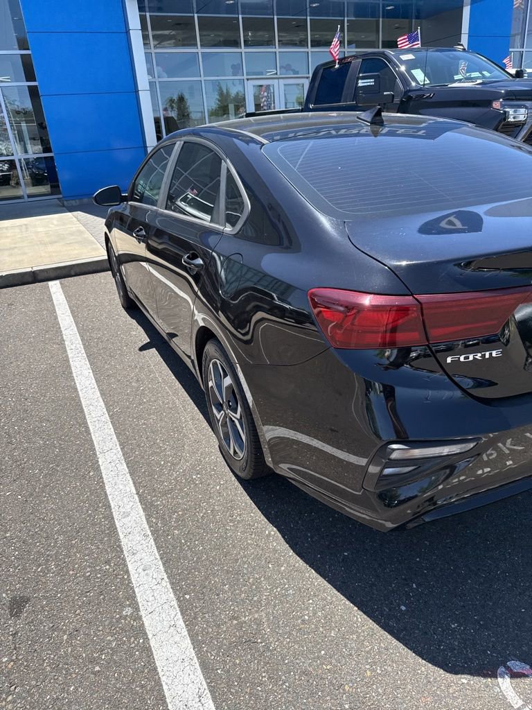 Used 2019 Kia Forte LXS FWD image 8
