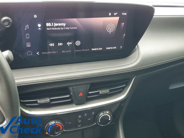 Used 2024 Buick Encore GX Sport Touring w/ Advanced Technology Package FWD image 24