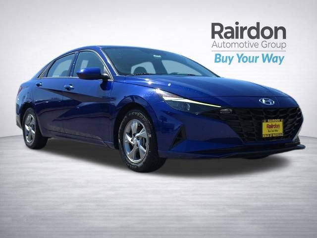 Used 2023 Hyundai Elantra SE w/ Preferred Accessory Package FWD image 1