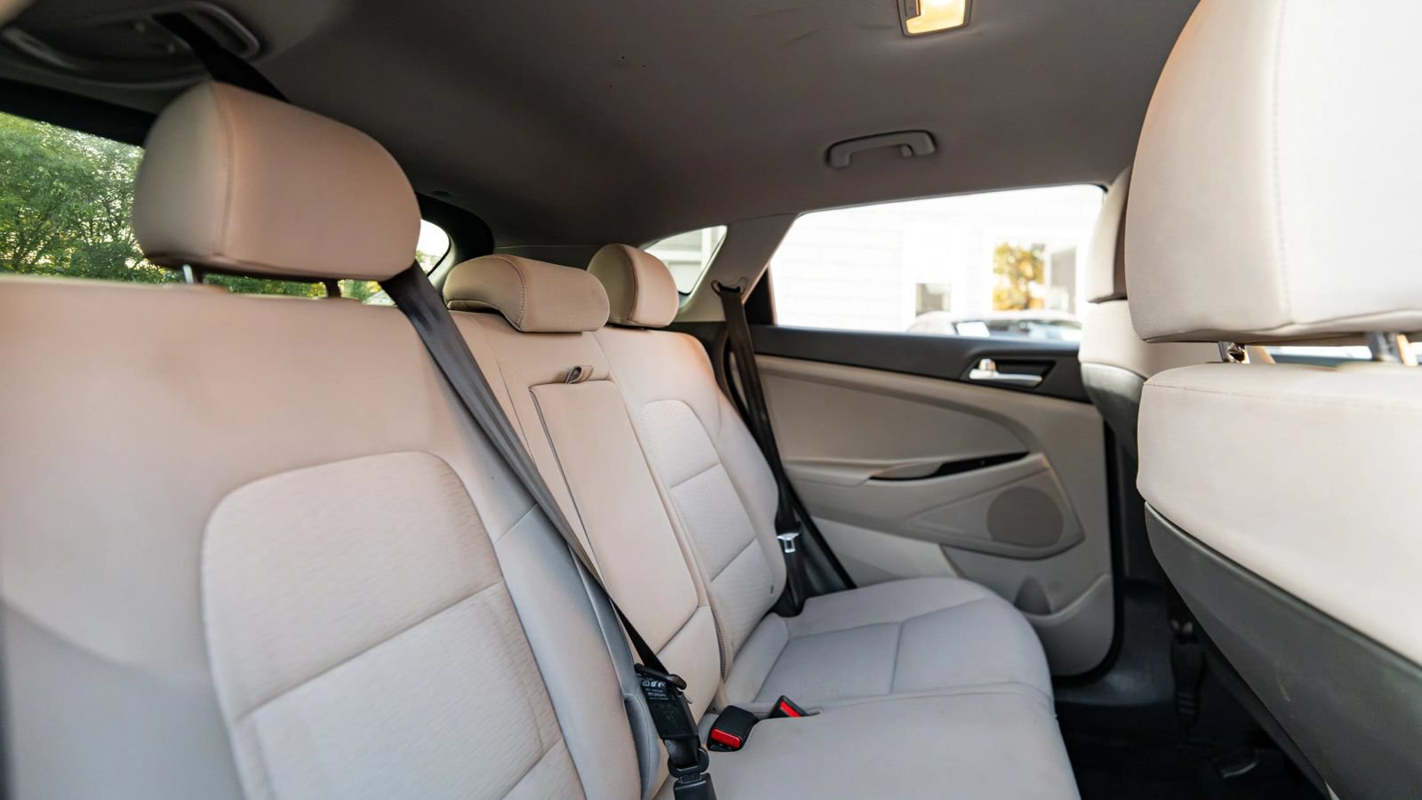 Used 2019 Hyundai Tucson SE w/ Cargo Package FWD image 15