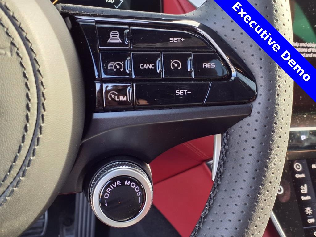 New 2025 Maserati Grecale GT image 21