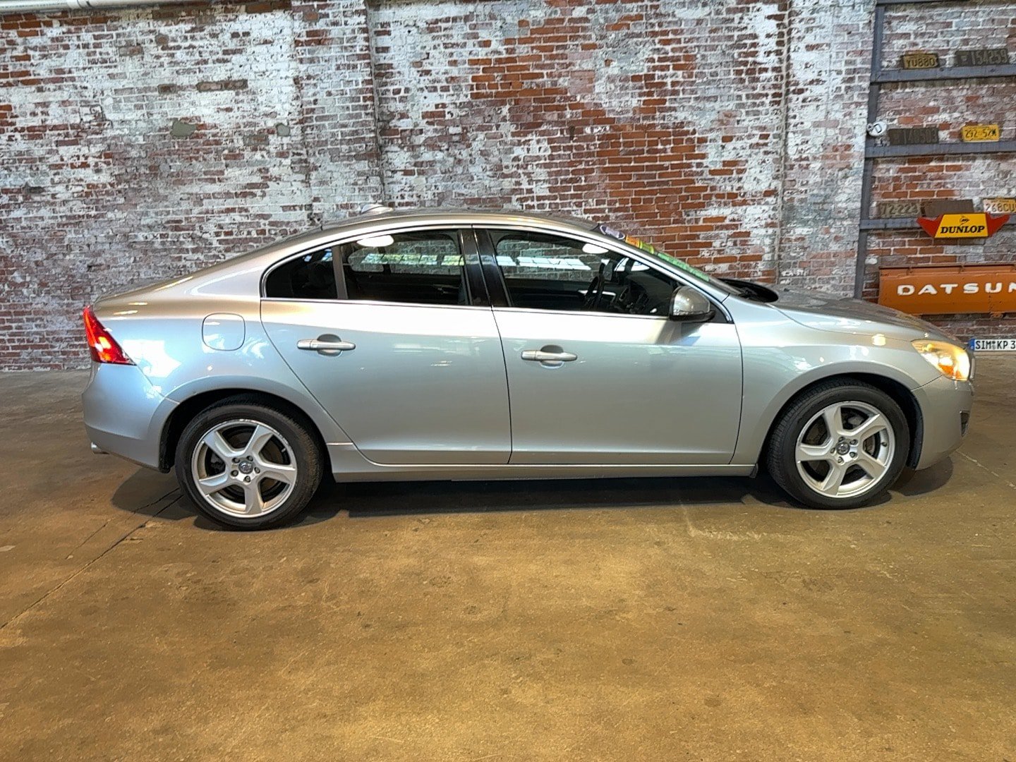 Used 2013 Volvo S60 T5 AWD/4WD image 2