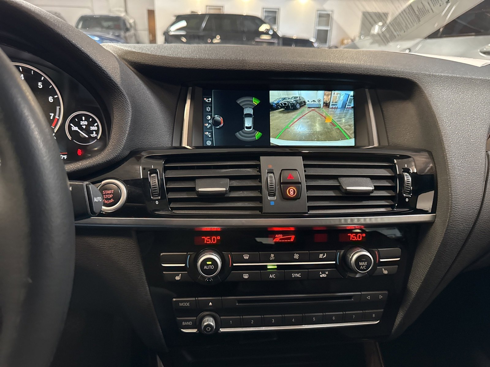 Used 2018 BMW X4 xDrive28i image 32