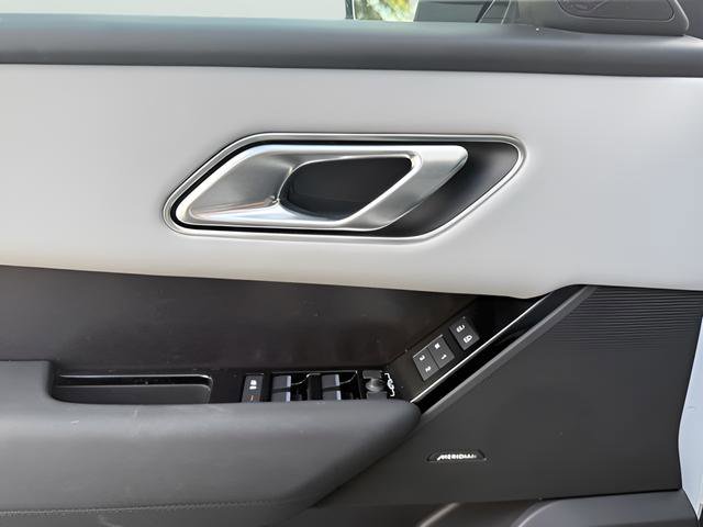 Certified 2026 Land Rover Range Rover Velar Dynamic SE image 12