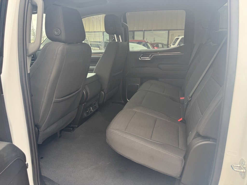 Used 2024 Chevrolet Silverado 1500 LT image 14