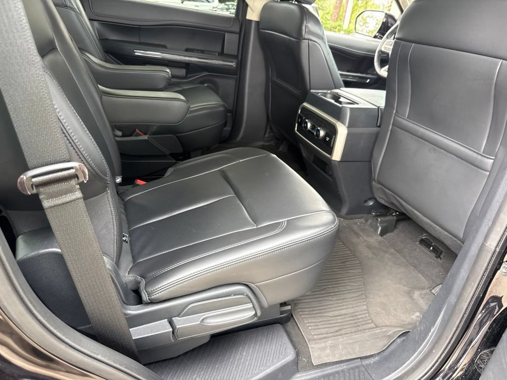 Used 2023 Ford Expedition XLT RWD image 20