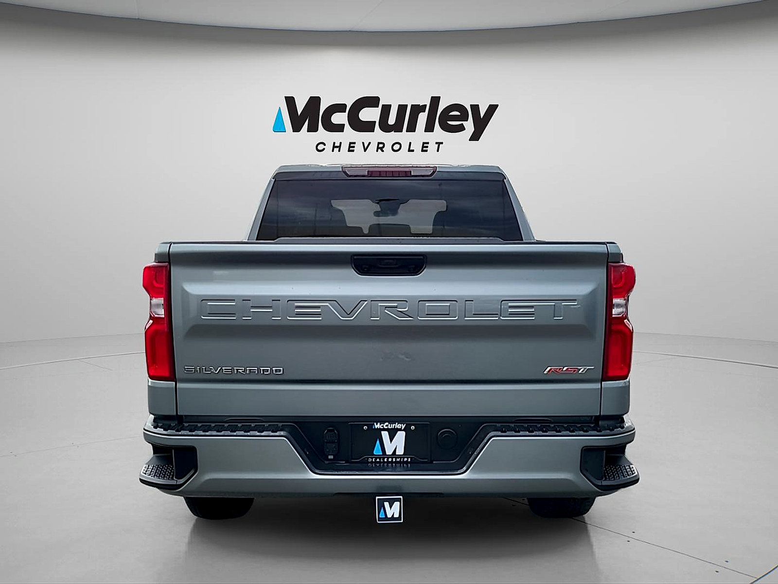 Used 2026 Chevrolet Silverado 1500 RST AWD/4WD image 6