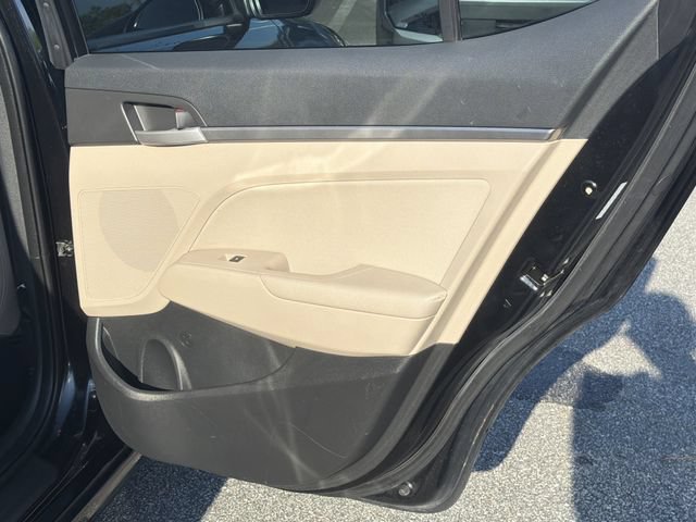 Used 2017 Hyundai Elantra Value Edition FWD image 18