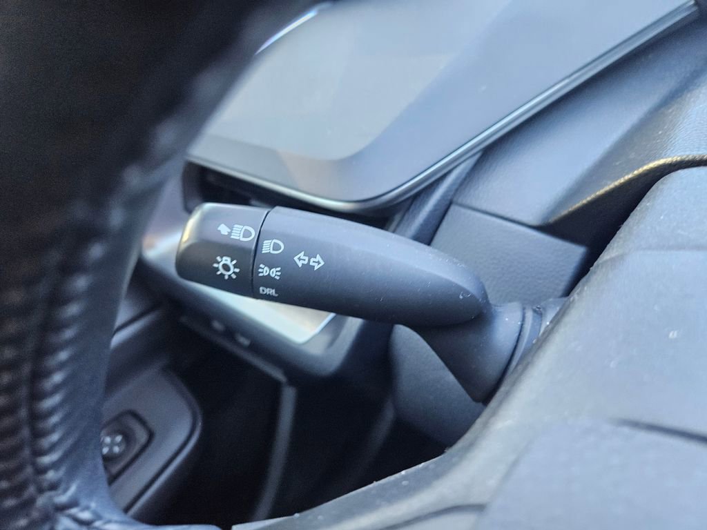 Used 2023 Toyota Prius LE image 21