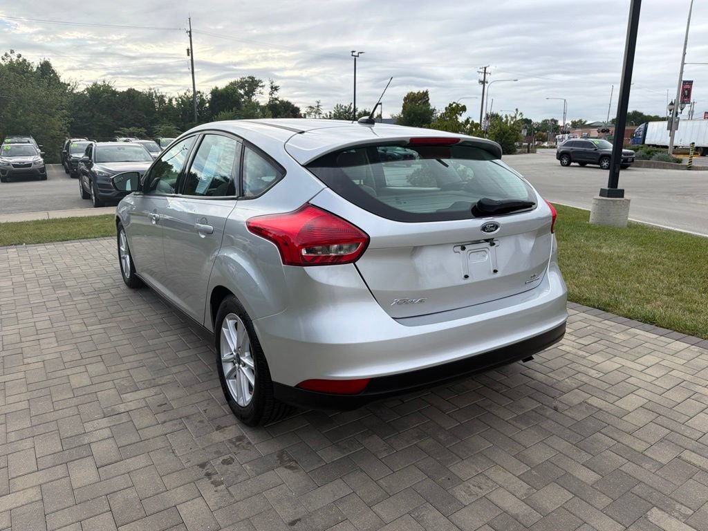 Used 2016 Ford Focus SE FWD image 9