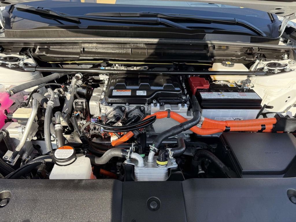 Used 2025 Lexus RZ 450e image 27