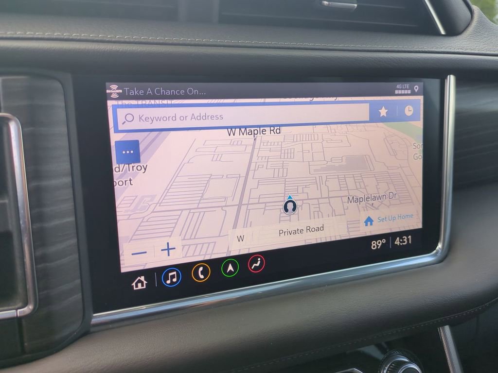 Used 2021 GMC Yukon Denali w/ Denali Premium Package image 33