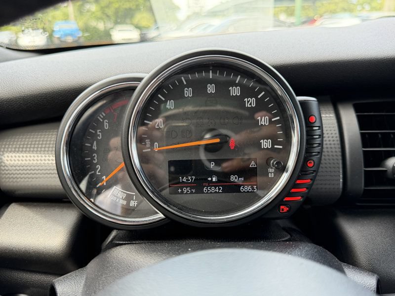 Used 2017 MINI Cooper Convertible FWD image 10