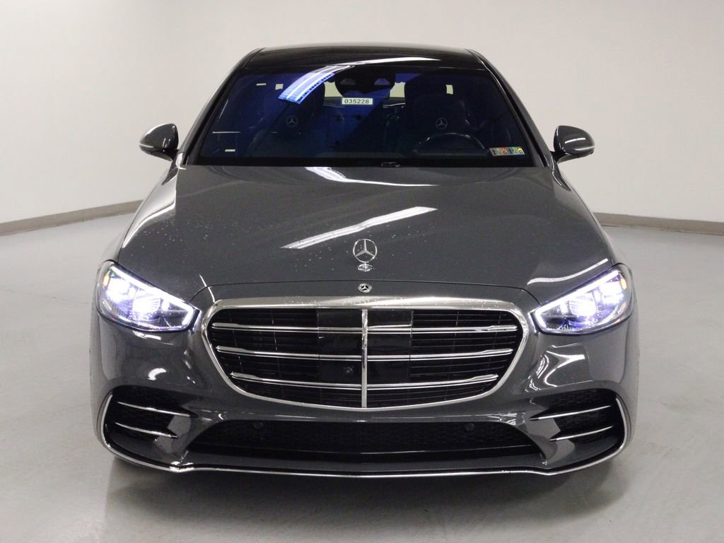New 2026 Mercedes-Benz S 580 4MATIC Sedan image 3